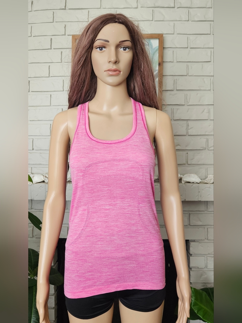 Lululemon Pink Women's Racerback Tank Top - Lightweight Activewear